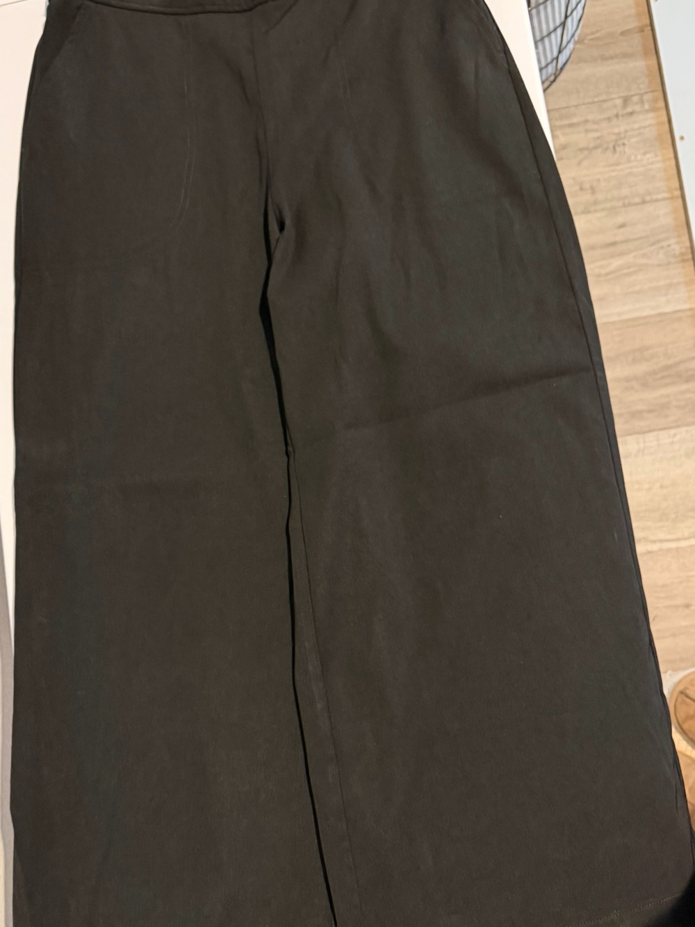 Wide leg dress pants